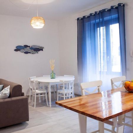 Blu Mare Apartment Альгеро Экстерьер фото