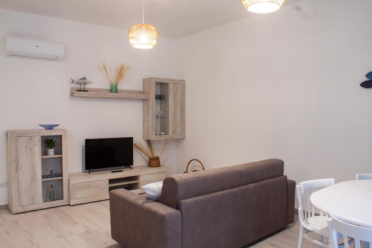 Blu Mare Apartment Альгеро Экстерьер фото