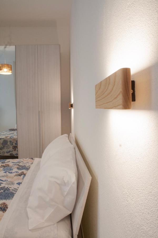 Blu Mare Apartment Альгеро Экстерьер фото