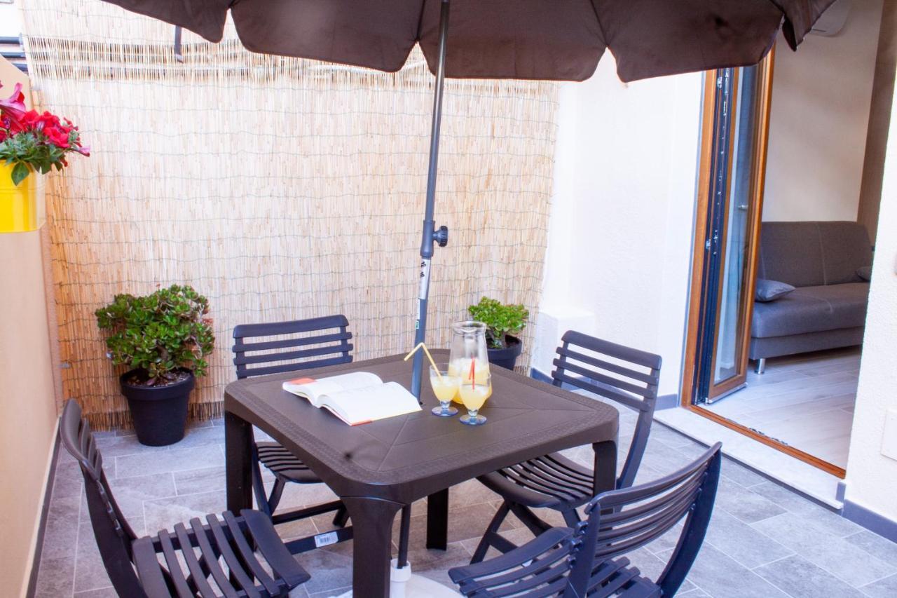 Blu Mare Apartment Альгеро Экстерьер фото